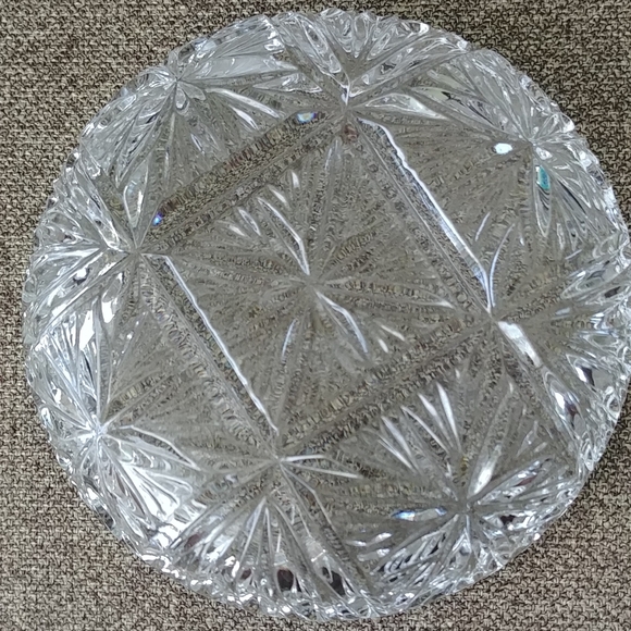 Vintage, set of 8 Polish crystal small plates. Great for olives, nuts..... - Picture 3 of 5